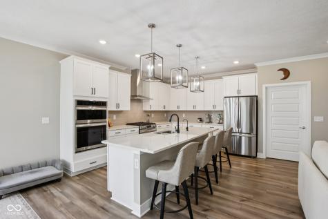 19460 Mcbee Avenue Westfield IN 46074