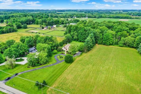 1822 S 900 E Zionsville IN 46077