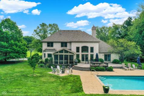 1822 S 900 E Zionsville IN 46077