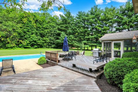 1822 S 900 E Zionsville IN 46077