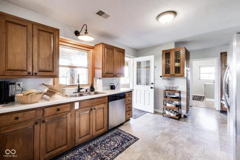 5551 W 200 N Greenfield IN 46140