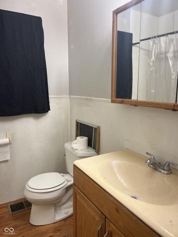 1214 E Third Street Greenfield IN 46140