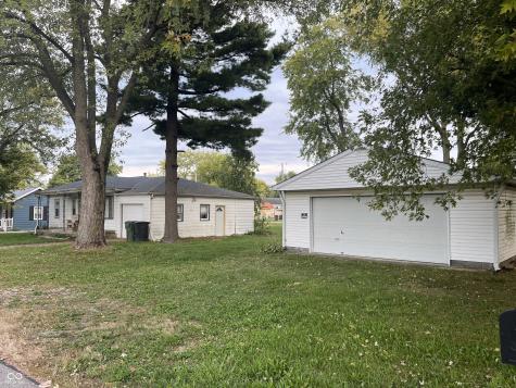 1214 E Third Street Greenfield IN 46140