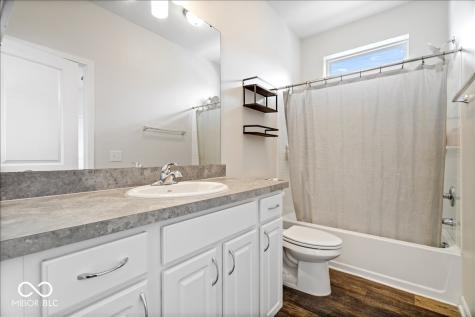 9239 Hawley Drive Indianapolis IN 46216