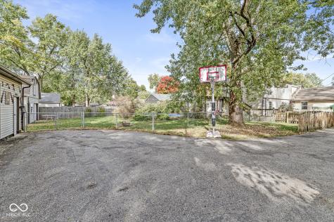 3830 S Olney Street Indianapolis IN 46237