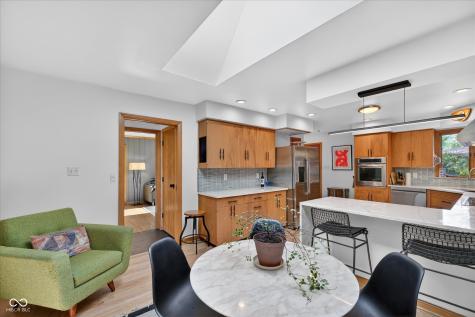 715 E 58th Street Indianapolis IN 46220