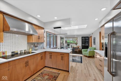 715 E 58th Street Indianapolis IN 46220