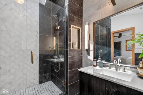 715 E 58th Street Indianapolis IN 46220