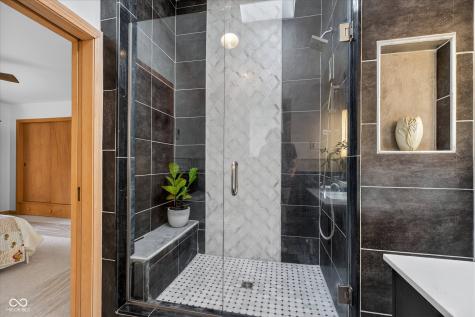 715 E 58th Street Indianapolis IN 46220