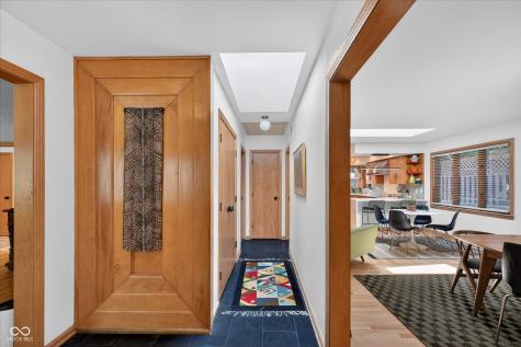 715 E 58th Street Indianapolis IN 46220