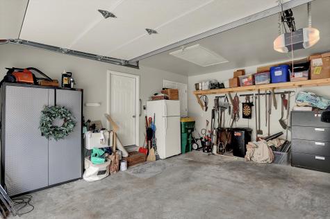 496 N Maple Street Zionsville IN 46077