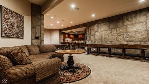11281 Golden Bear Way Noblesville IN 46060
