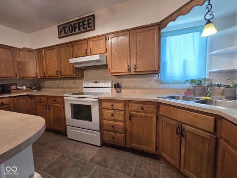 423 S State Street North Vernon IN 47265