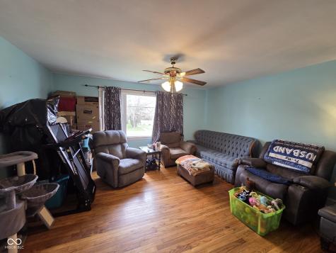 423 S State Street North Vernon IN 47265
