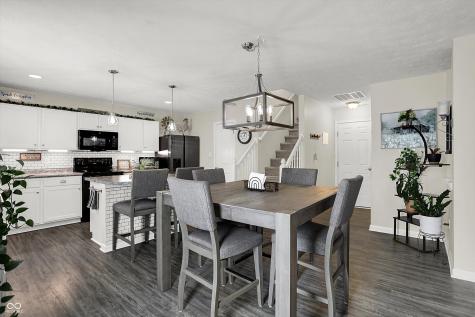2061 Beacon Court Columbus IN 47201