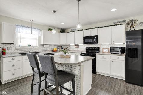 2061 Beacon Court Columbus IN 47201