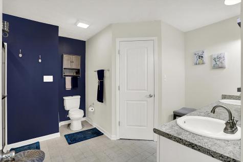 2061 Beacon Court Columbus IN 47201