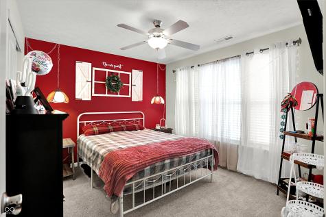 2061 Beacon Court Columbus IN 47201