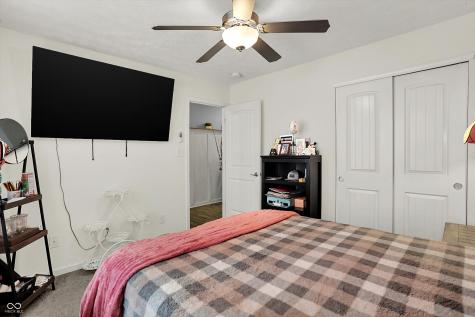 2061 Beacon Court Columbus IN 47201