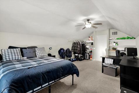 2061 Beacon Court Columbus IN 47201