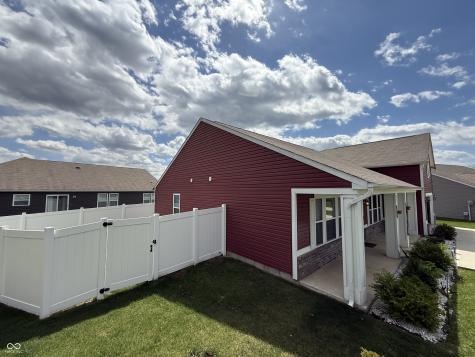 2061 Beacon Court Columbus IN 47201