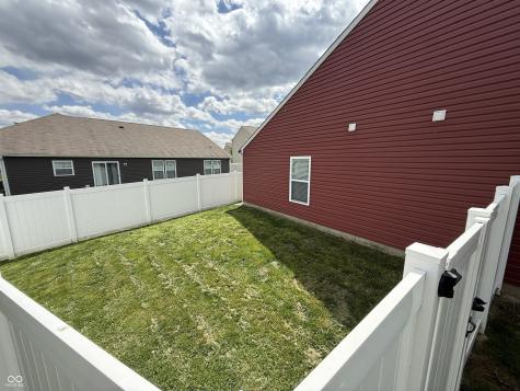 2061 Beacon Court Columbus IN 47201