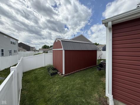 2061 Beacon Court Columbus IN 47201