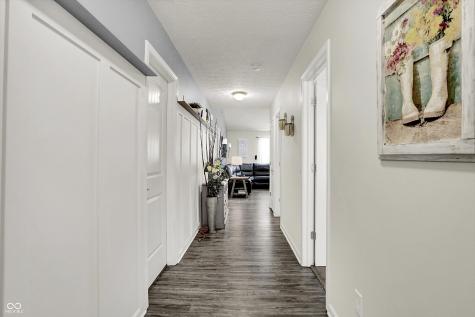 2061 Beacon Court Columbus IN 47201