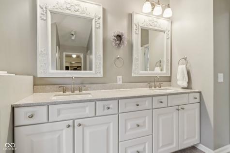 427 Quincy Place Westfield IN 46074
