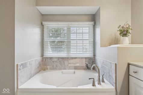 427 Quincy Place Westfield IN 46074