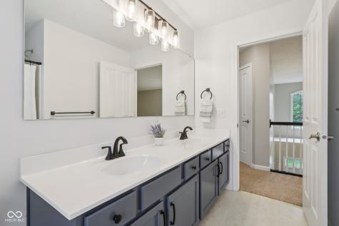 427 Quincy Place Westfield IN 46074