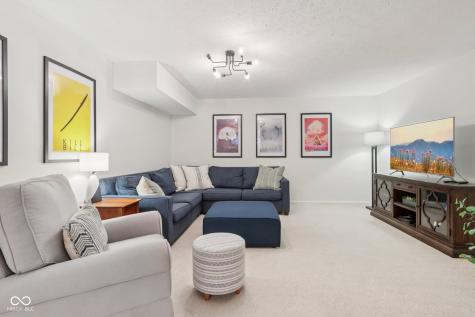 427 Quincy Place Westfield IN 46074