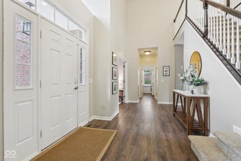 427 Quincy Place Westfield IN 46074