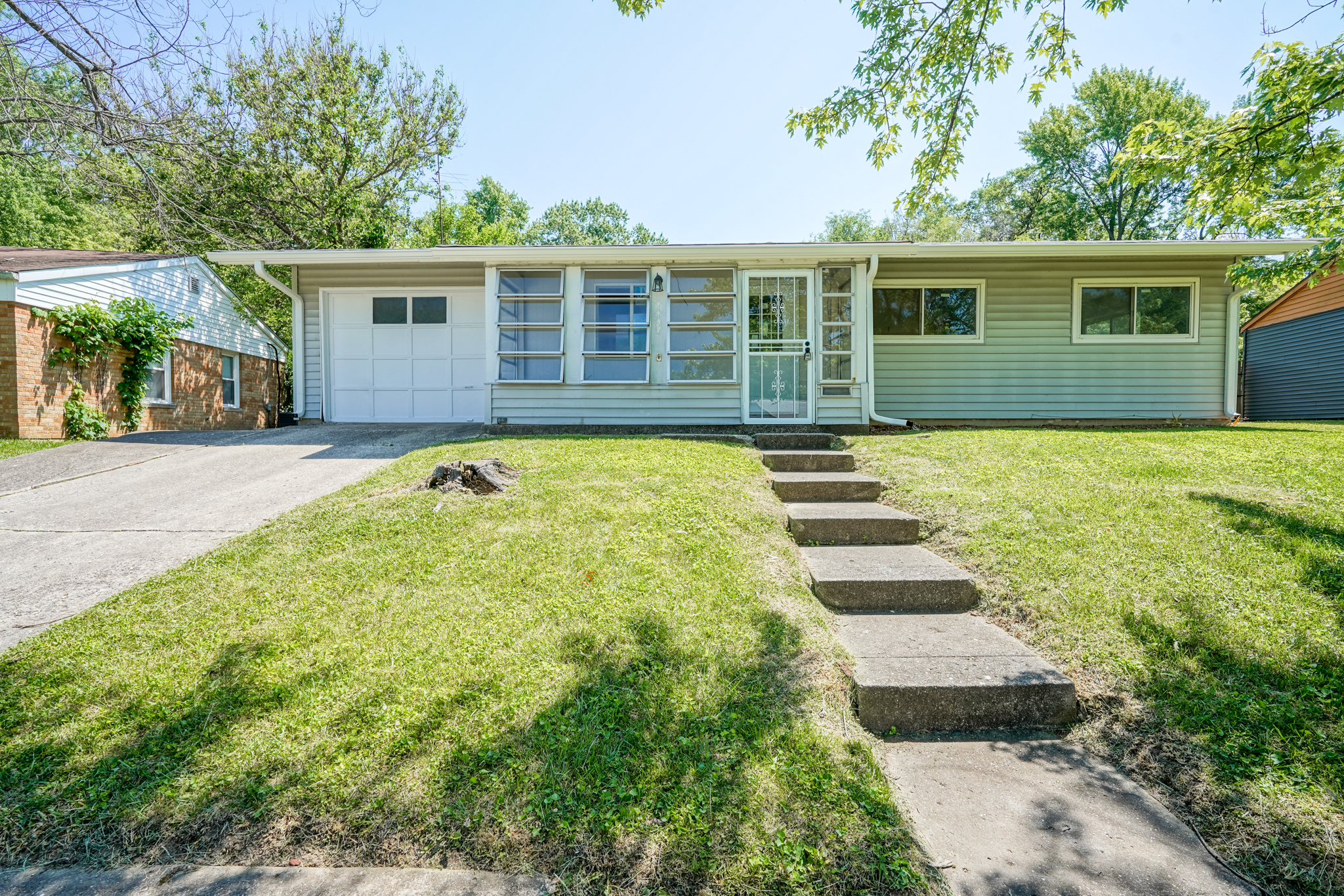 4437 N Kenyon Avenue Indianapolis IN 46226