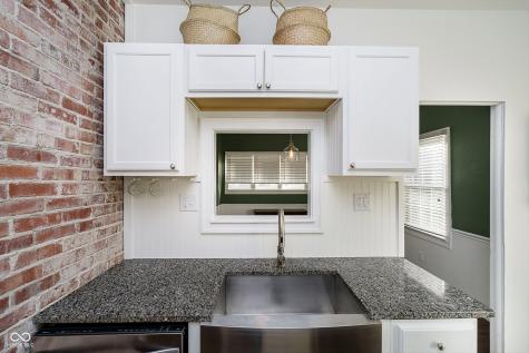 5164 Guilford Avenue Indianapolis IN 46205