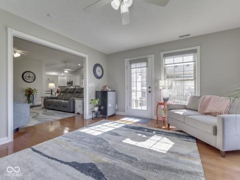 7746 Rosa Drive Indianapolis IN 46237