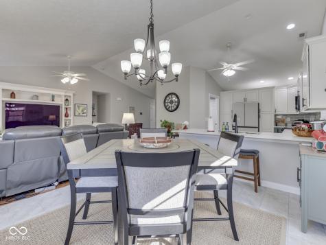 7746 Rosa Drive Indianapolis IN 46237
