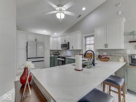 7746 Rosa Drive Indianapolis IN 46237