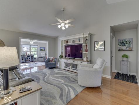 7746 Rosa Drive Indianapolis IN 46237