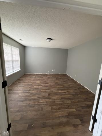 7642 Hidden Valley Lane Indianapolis IN 46239