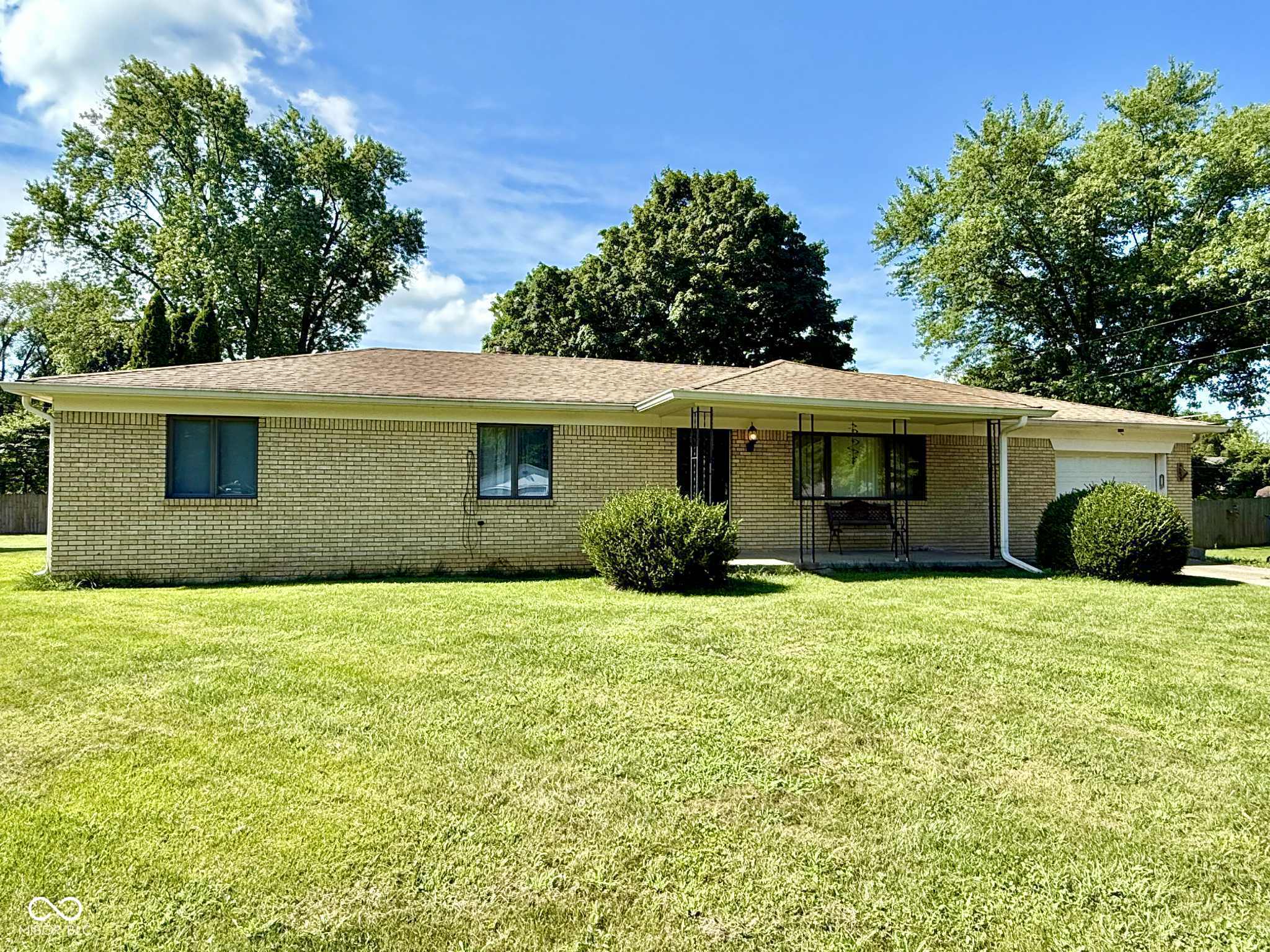 6947 Archwood Drive Indianapolis IN 46214
