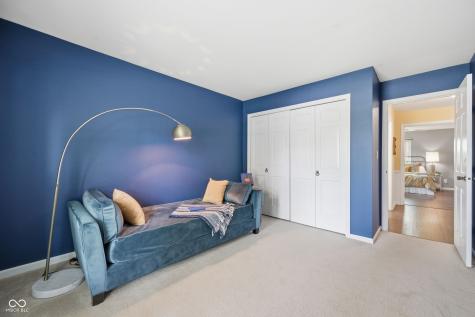 820 Yosemite Drive Indianapolis IN 46217