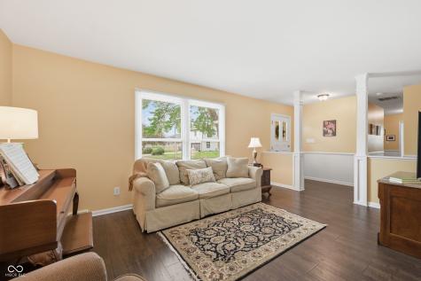 820 Yosemite Drive Indianapolis IN 46217