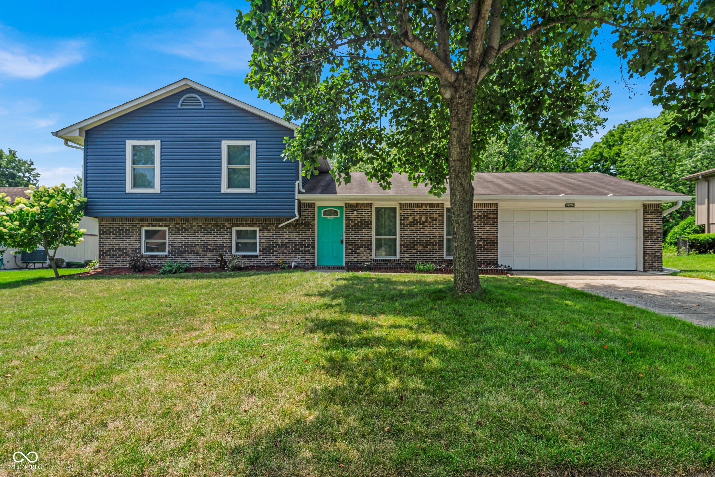 8260 Quetico Drive Indianapolis IN 46268
