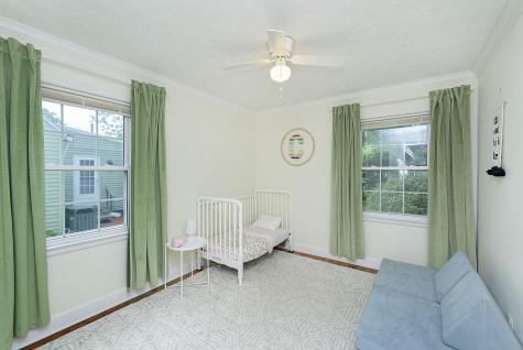 2526 E 57th Street Indianapolis IN 46220