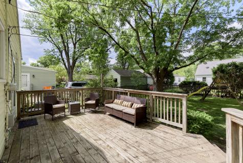 2526 E 57th Street Indianapolis IN 46220
