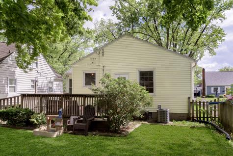 2526 E 57th Street Indianapolis IN 46220
