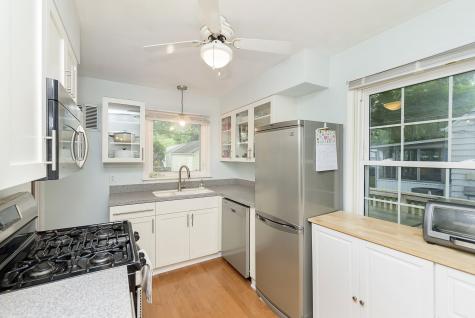 2526 E 57th Street Indianapolis IN 46220