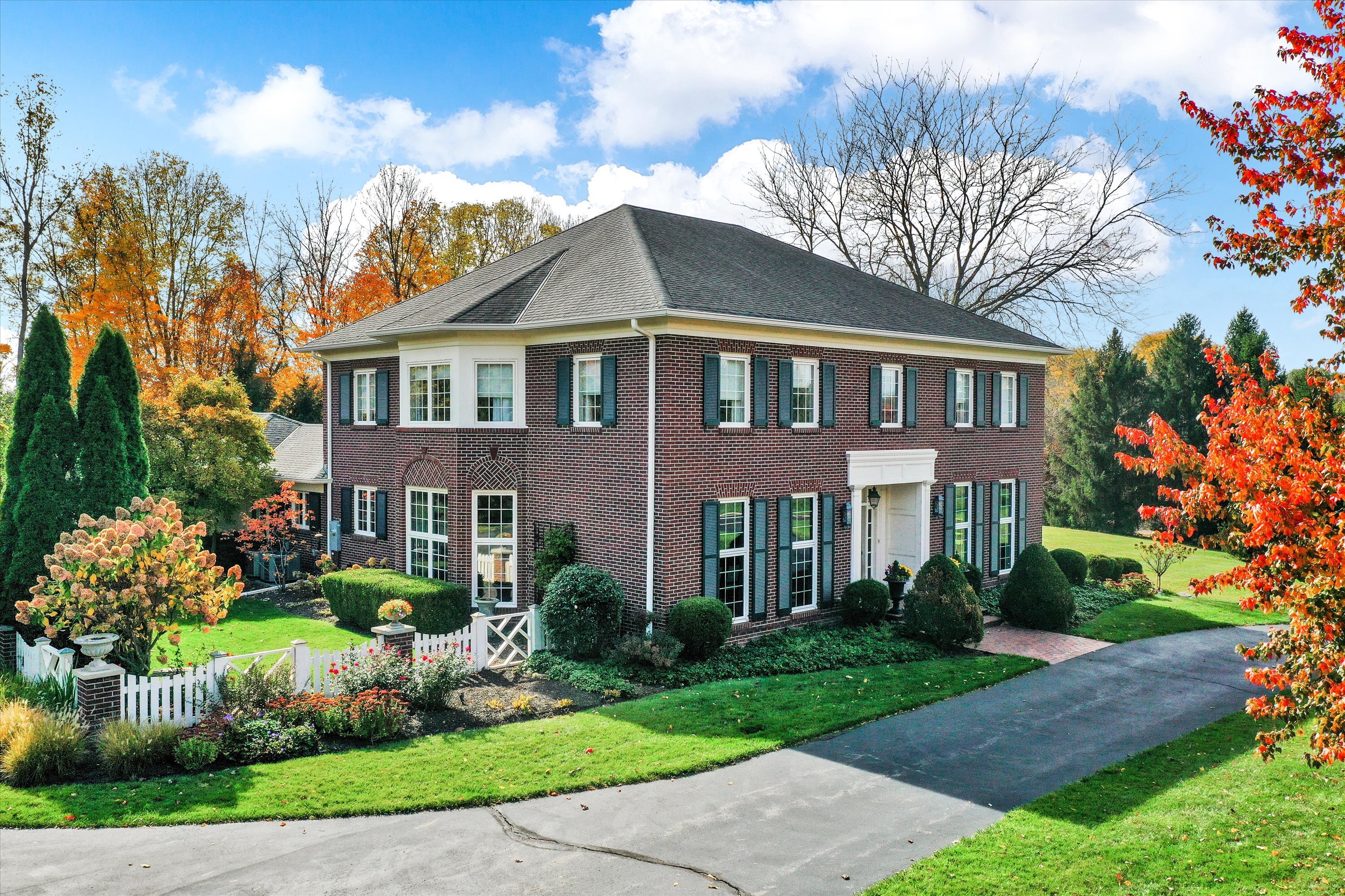 55 Smith Lane Zionsville IN 46077
