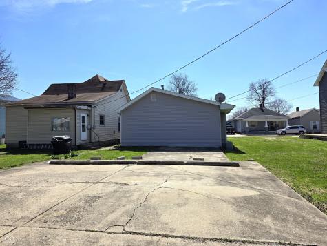116 E South Street Shelbyville IN 46176